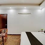 Super Hotel O Vm Residency